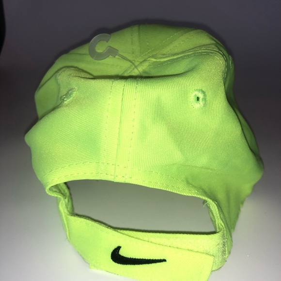 Nike Boys Hat Size 4/7 Neon Yellow Strapback Hook & Loop Swoosh Logo Ball Cap - Picture 4 of 4